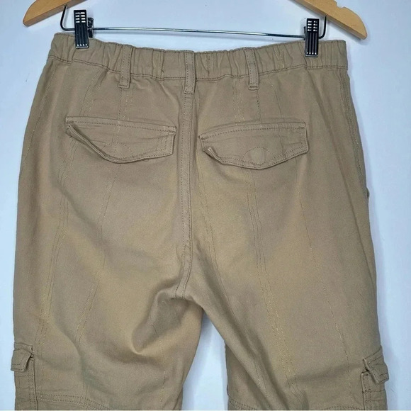 Anthropologie Khaki with Metallic Gold Stripe Cargo Utility Crop Pants Size 2 - Picture 9 of 10